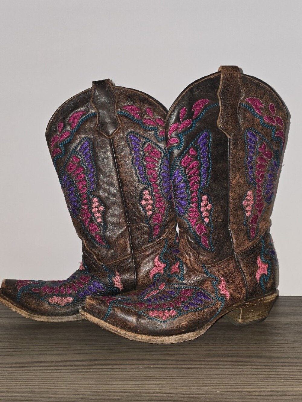 Women’s Brown Embroidered Lace-Up Western Boots with Pink & Teal Accents #111 - Picture 2 of 2